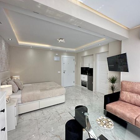 Holiday & Relax - Appartament Center Торремолінос Екстер'єр фото