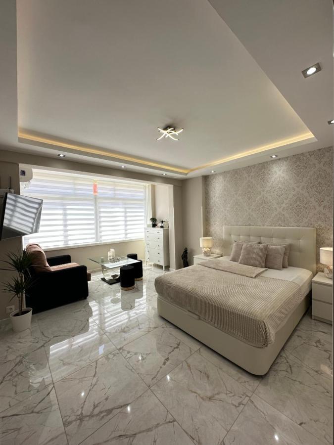 Holiday & Relax - Appartament Center Торремолінос Екстер'єр фото